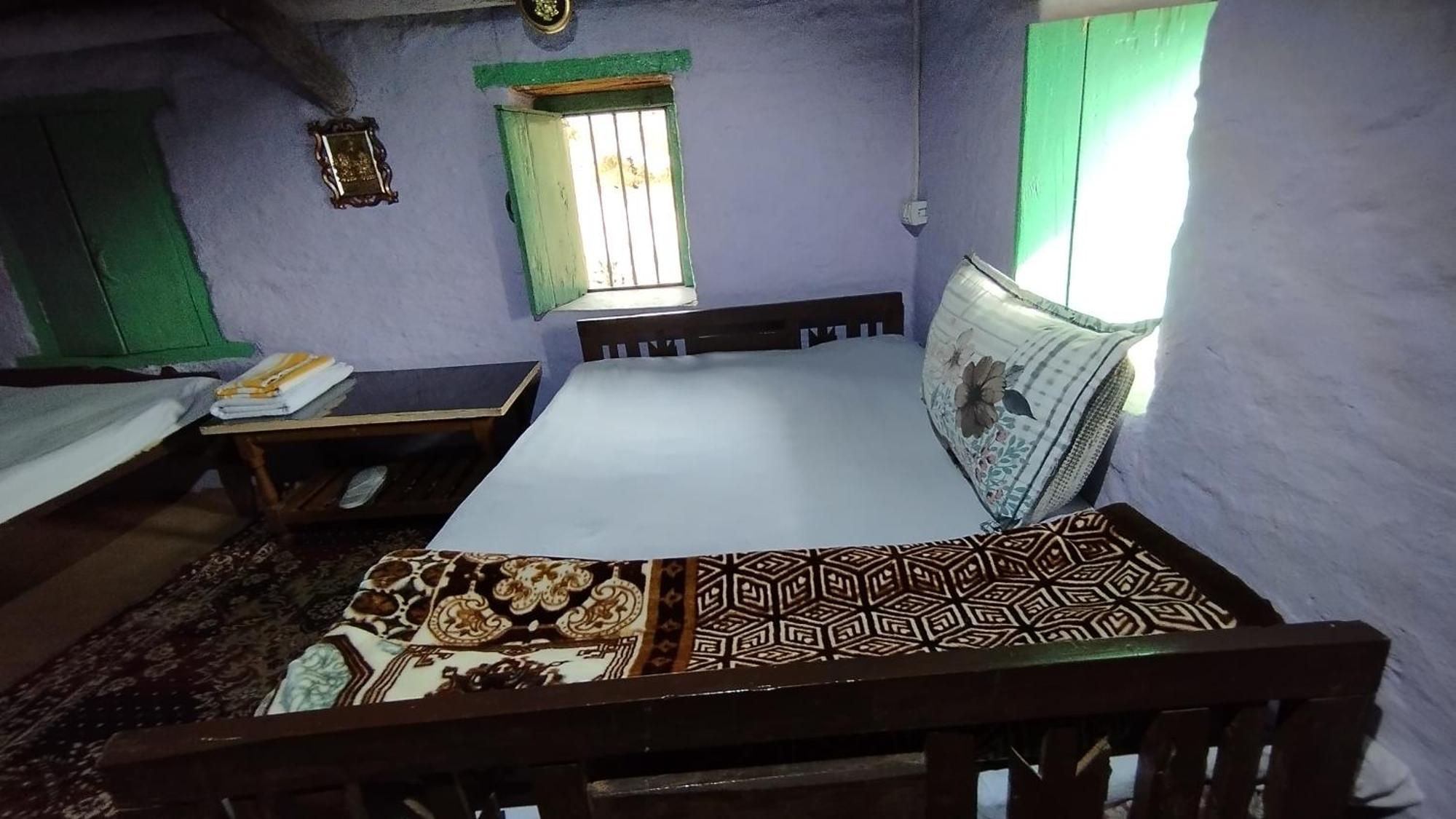 Dwarahat Village Farmstay- Babaji'S Cave الغرفة الصورة